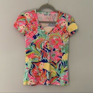 Women’s Lilly Pulitzer multi color Michelle v-neck cotton knit short sleeve tee